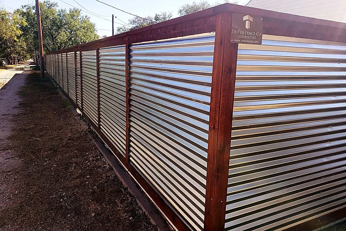 TRITEX residential / cedar privacy project photo 40